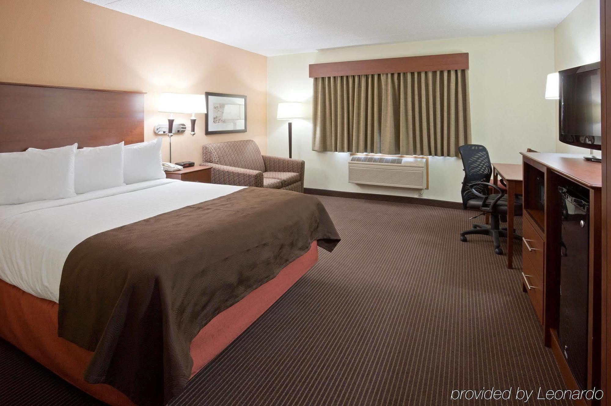 Americinn By Wyndham Bismarck Eksteriør billede